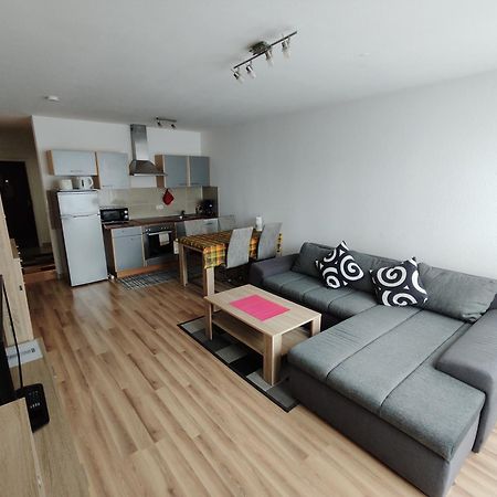 Hog Apartment Nuernberg St. Peter Esterno foto